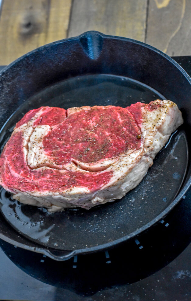 Cast Iron Seared Rib Eye Steak Easy Low Carb Meals 